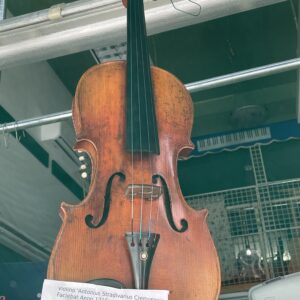 antico violino con cartiglio stradivari